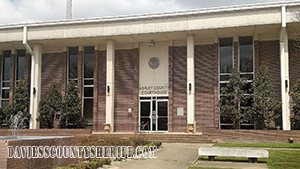 Ashley County Courthouse, AR